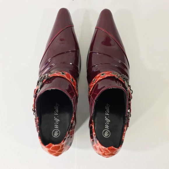 Wolf Valley Patent Leather Pointed Embossed Croc Fashion Shoes NWOB main image 10